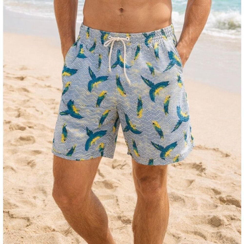 Old Navy parrot print tropical swim trunks size large